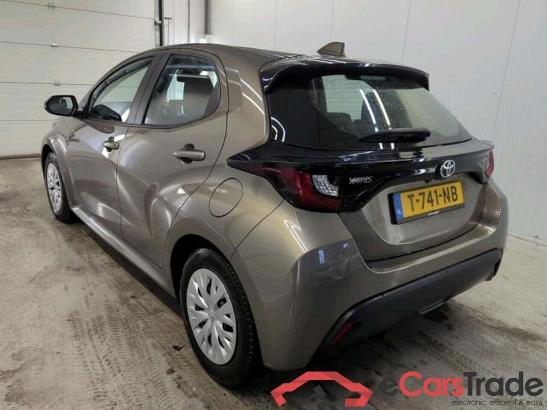TOYOTA Yaris 1.5 Hyb. Active #6