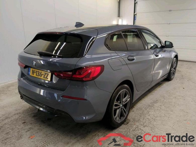 BMW 1-serie 118i Executive Ed. #2