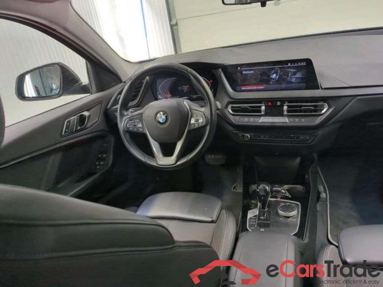 BMW 1-serie 118i Executive Ed. #3