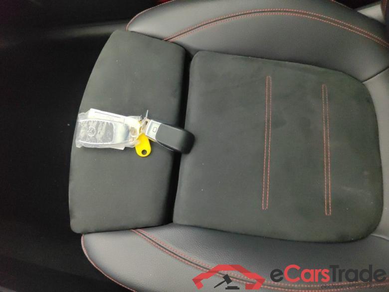 MERCEDES CLASSE CLA SB- 2019 CLA 200d 150 Bus Sol 8G-DCT (EU6 d) 5d Aut #4