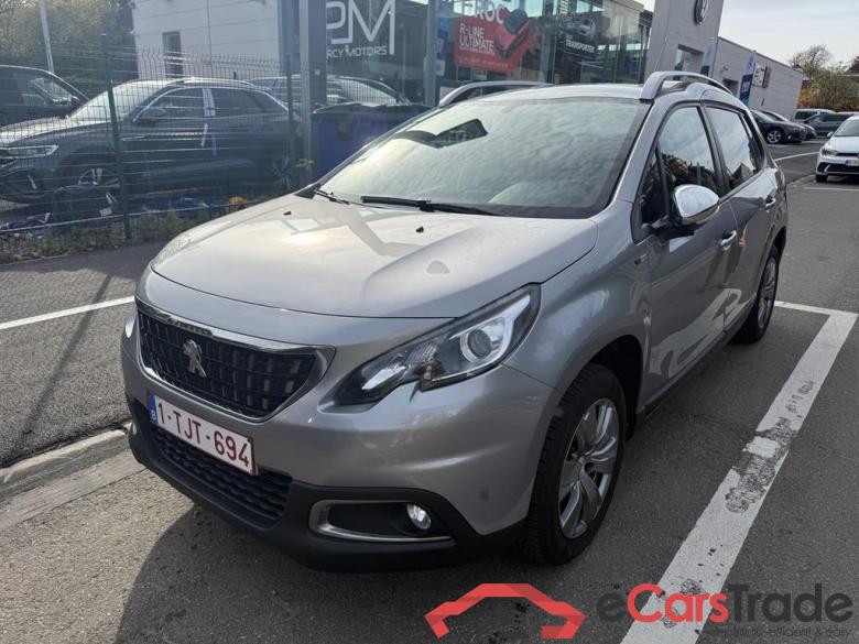 PEUGEOT 2008 1.2i PureTech Style #1