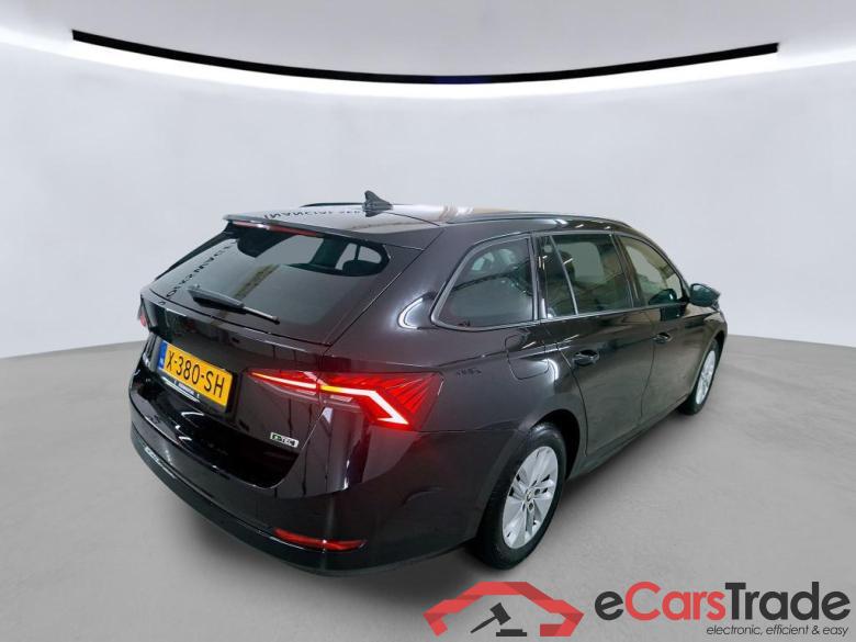 SKODA Octavia Combi 81 kW #5