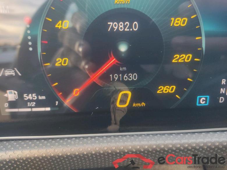 MERCEDES-BENZ Clase A / 2018 / 5P / berlina con portón A 180 d #5