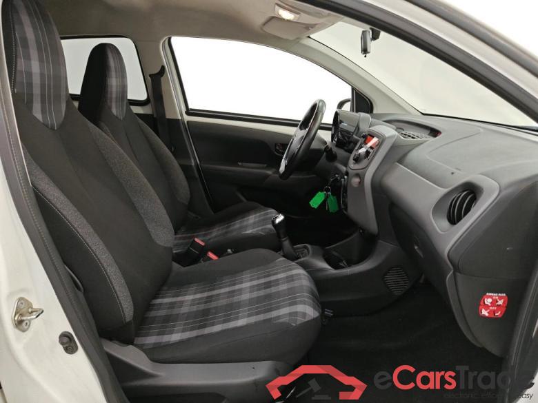 Peugeot 108 Active 1.0 e-VTi 72pk 5d #3