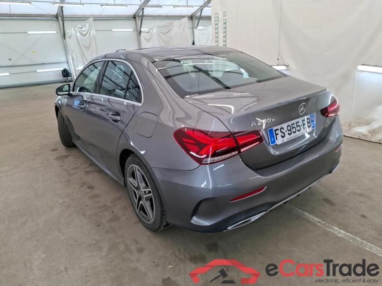 MERCEDES-BENZ Classe A Berline / 2018 / 4P / Berline A 250 e AMG Line 8G-DCT #2