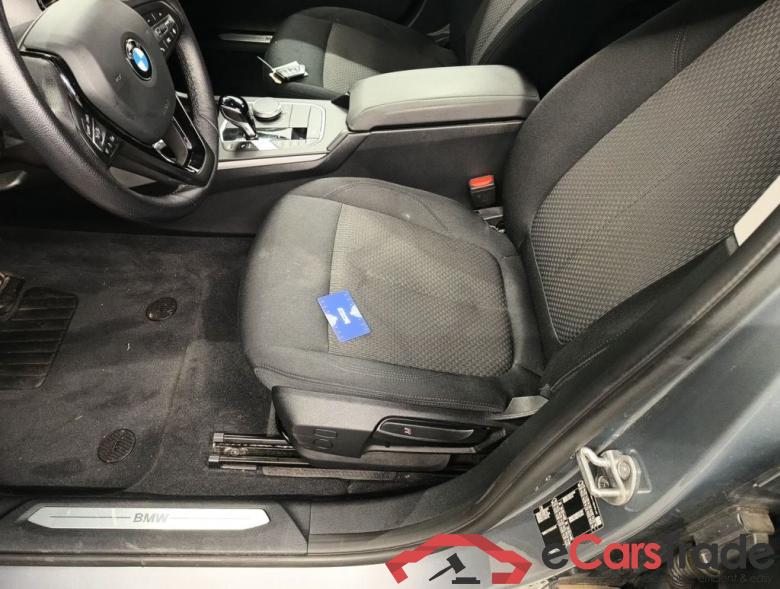 BMW 1 HATCH DIESEL - 2019 118 dA 150hp (EU6AP) 5d #1