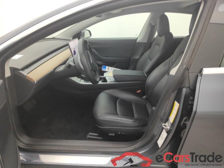 Tesla Model 3 Standard RWD Plus 4d #3