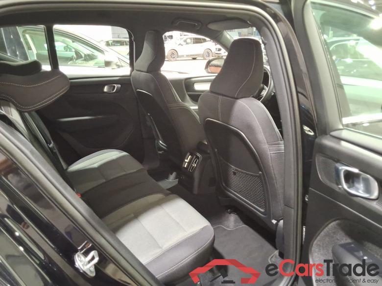 VOLVO XC40 1.5 T4 PHEV PLUS BRIGHT DESIGN DCT #5