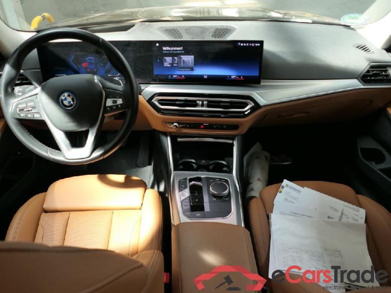 BMW 3er 330e Aut. 4d 135kW #3