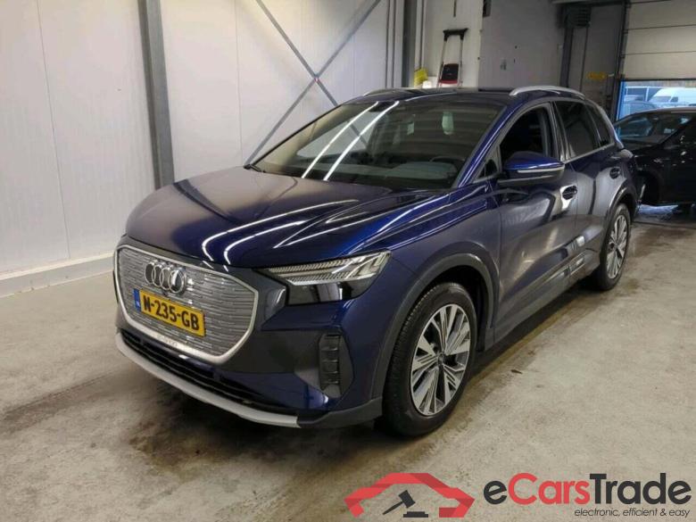 AUDI Q4 e-tron 40 L ed. Adv. 77 kWh #1