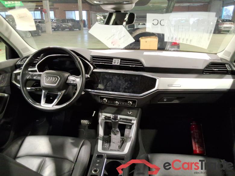 AUDI Q3 Sportback 1.4 45 TFSI E S TRONIC #6