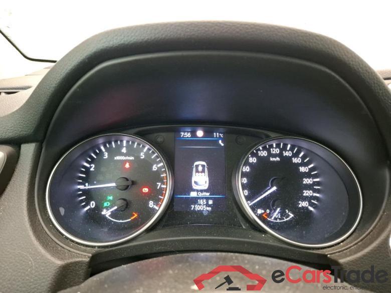 NISSAN Qashqai / 2017 / 5P / Crossover 1.3 DIG-T 140 Tekna #6