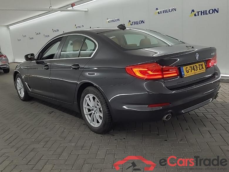 BMW 5 Serie Sedan 520iA 4D 135kW #4