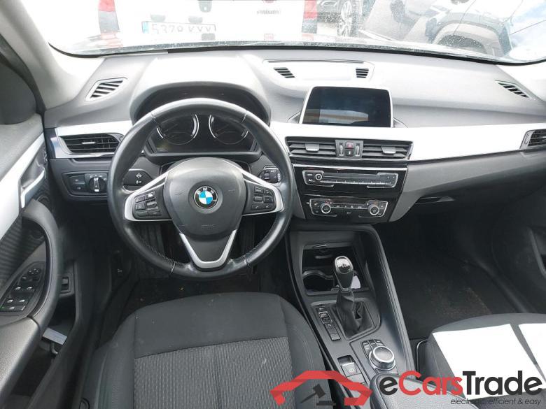 BMW X1 / 2015 / 5P / todoterreno sDrive18d Business #3