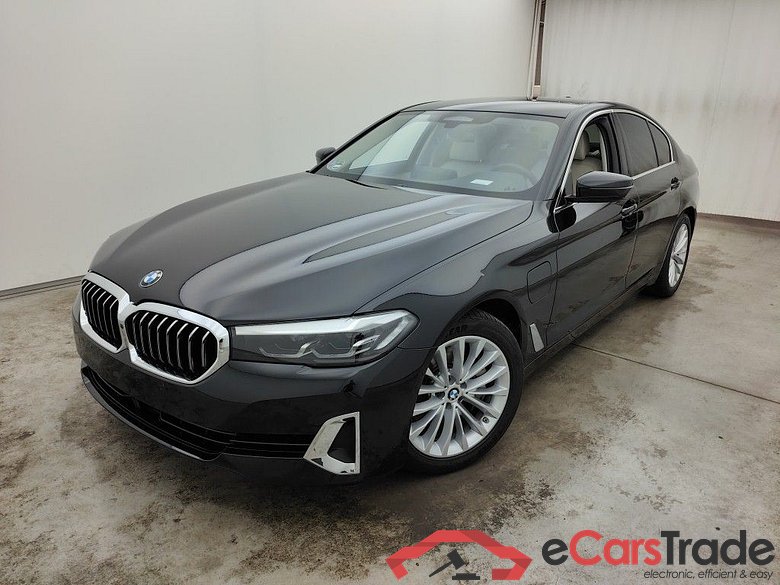 BMW 5 - 2020 545eXA 286 PHEV 4d #5