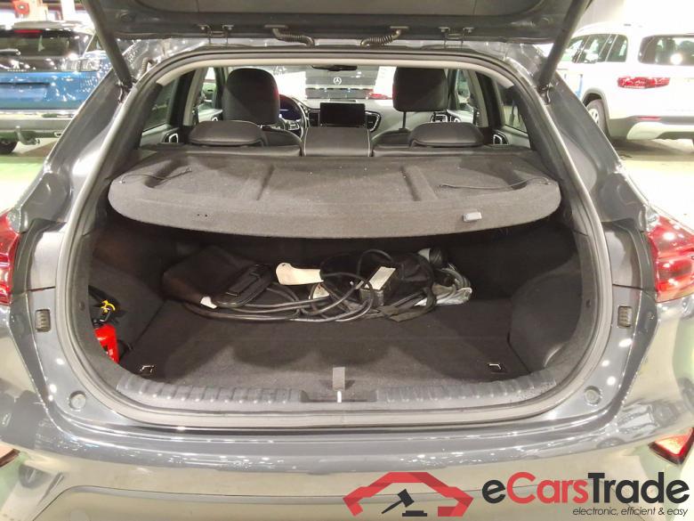 KIA XCEED 1.6 GDI PHEV DCT BUSINESS LINE #3