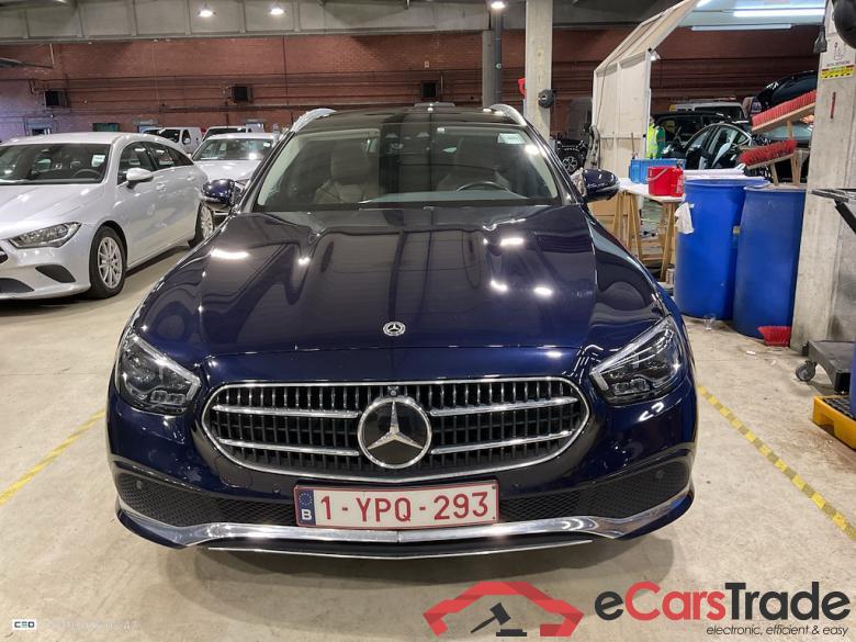 MERCEDES-BENZ E-CLASS BREAK 2.0 E 300 DE AUTO Premium Plus #2