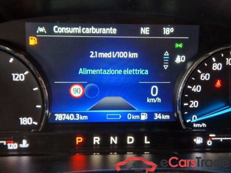 FORD KUGA / 2019 / 5P / SUV 2.5 BENZINA PHEV 225CV 2WD TITANIUM AUT #4