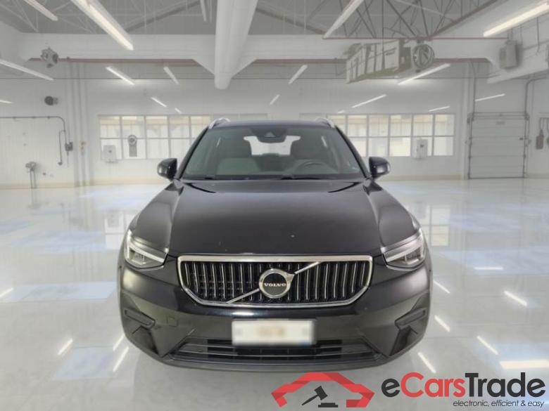VOLVO XC40 / 2021 / 5P / SUV T4 RECHARGE PLUG-IN AUTO CORE #6