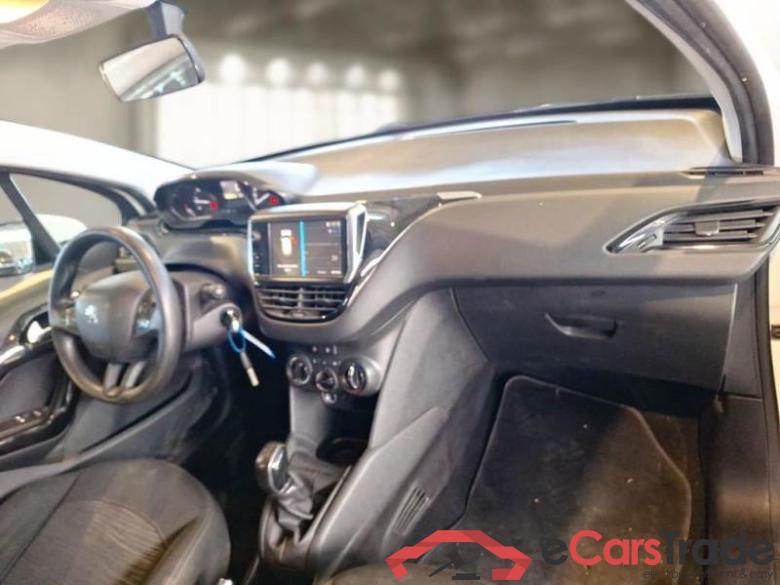 PEUGEOT 208 / 2015 / 5P / BERLINA VAN ACTIVE BLUEHDI 75CV #3