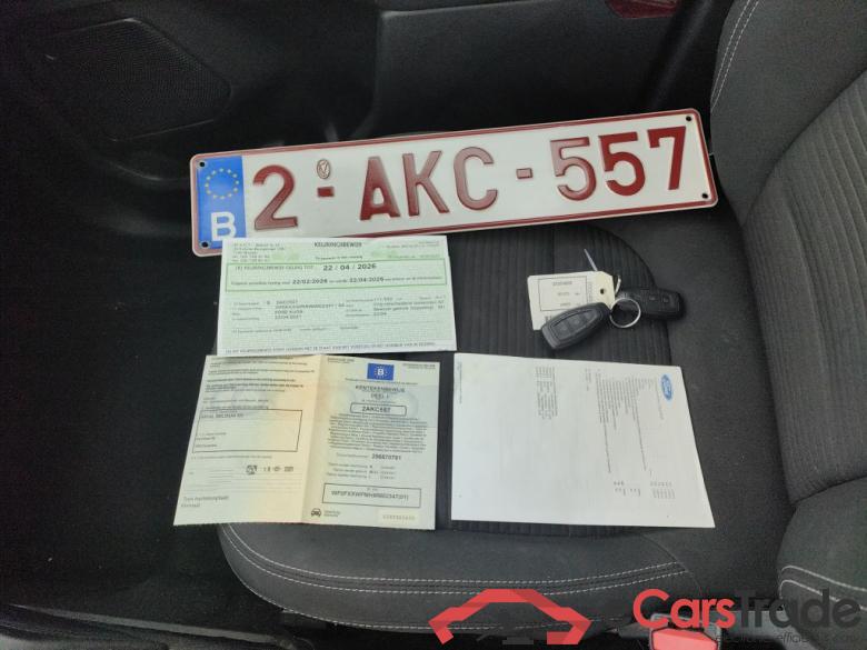 Ford Kuga 2.5i PHEV Aut. 165kW Titanium 5d #4