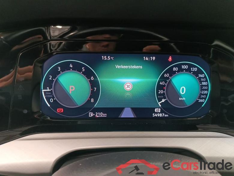 Volkswagen Golf Variant VIII 1.0 eTSI 81kW DSG Life 5d #6