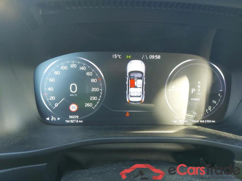 VOLVO XC40 / 2017 / 5P / todoterreno 1.5 T5 Twin Recharge Inscription Ex Auto #4