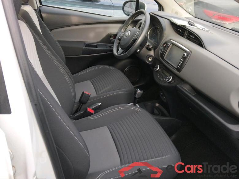 TOYOTA Yaris / 2017 / 5P / berlina con portón 1.5 100H Active #6