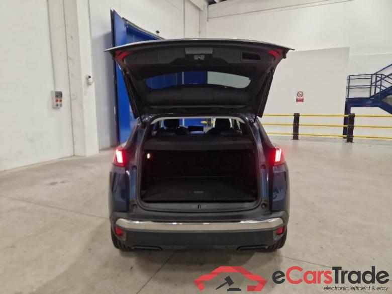 PEUGEOT 3008 / 2020 / 5P / SUV PURETECH TURBO 130 EAT8 SeS ALLURE #5