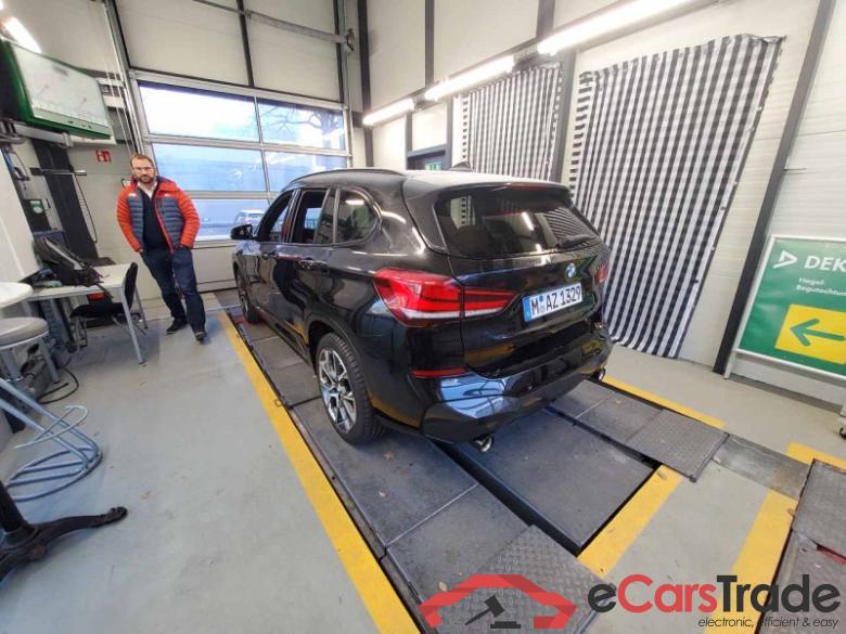BMW X1 (F48)(2015->) DE - SUV5 sDrive20i EU6d, M Sport (EURO 6d), (Facelift) 2020 - 2022 #4