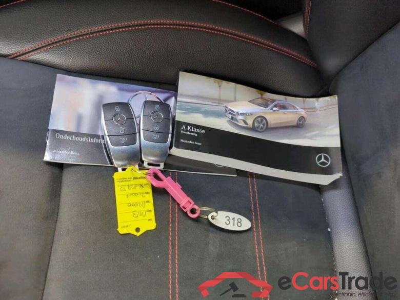 MERCEDES-BENZ A-klasse 250 e Bns Sol. AMG #4