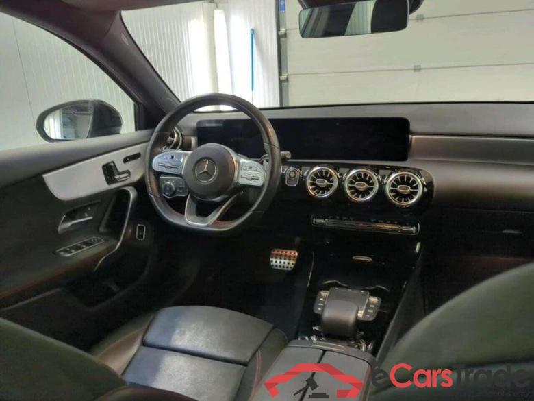 MERCEDES-BENZ A-klasse 250 e Bns Sol. AMG #3