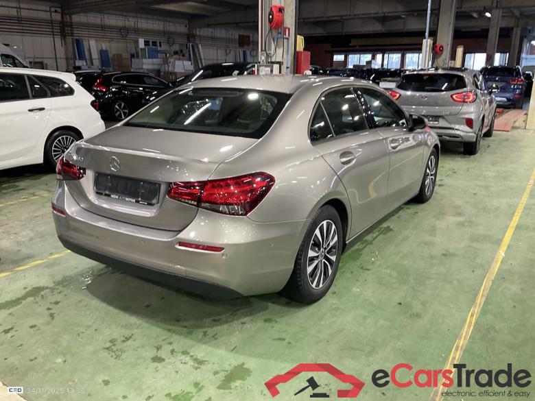 MERCEDES-BENZ CLASS A SEDAN (V177) A 180 Business Solution #4