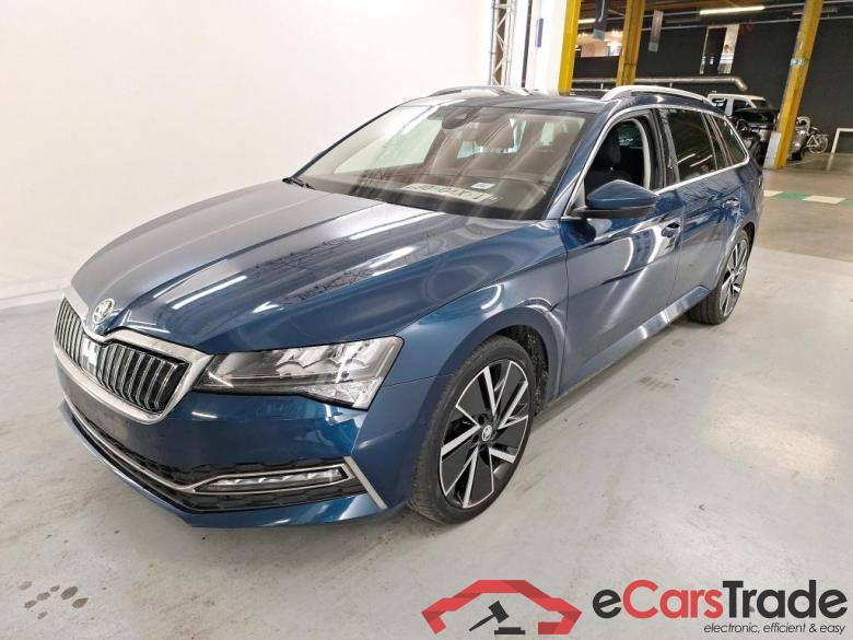 SKODA SUPERB COMBI - 2019 1.4 TSI PHEV Style DSG #1