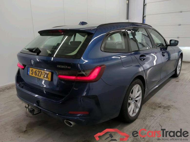 BMW 3-serie Touring 330 #2
