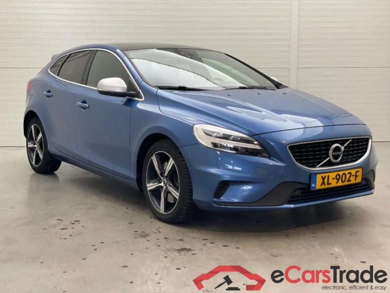 VOLVO V40 1.5 T3 Polar+ Sport #2