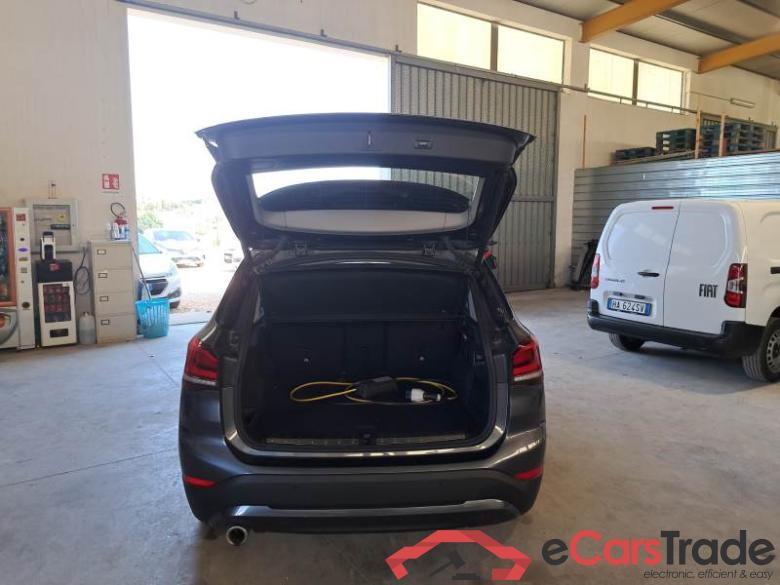 BMW X1 / 2019 / 5P / SUV XDRIVE 25E BUSINESS ADVANTAGE AUTOMATICO #5