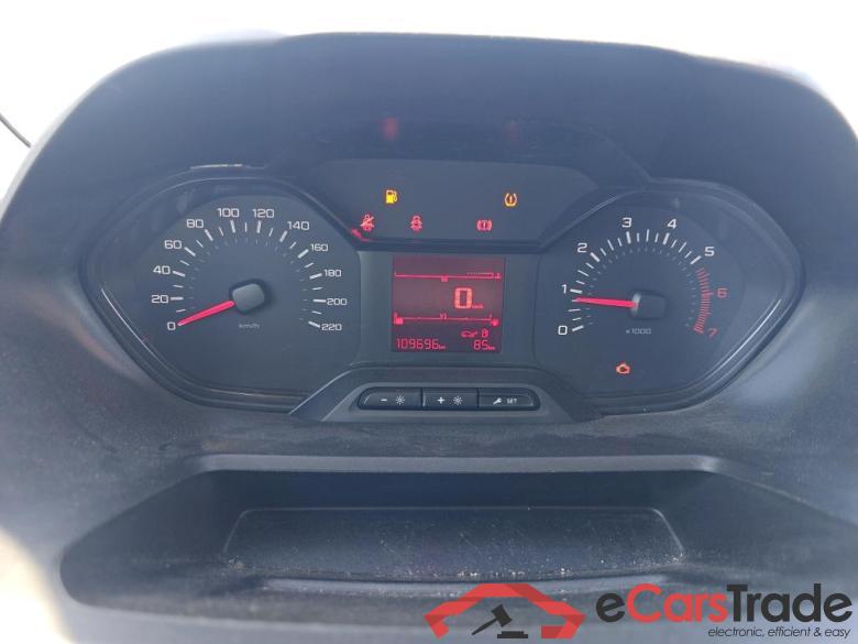 PEUGEOT Partner / 2018 / 3P / furgón derivado de turismo Pro Standard 600kg BlueHDi 73kW #4