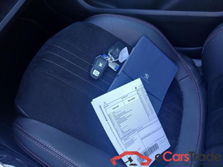 308 GT Line 1.2 PureTech 130CV AT8 E6dT #5