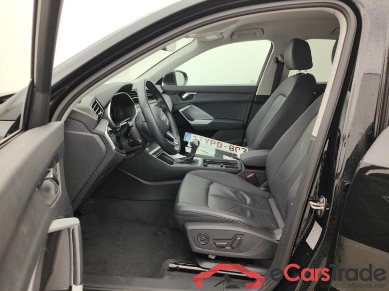 Audi Q3 35 TDI S tronic Advanced Business Editio 5d #3