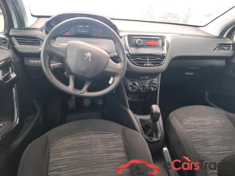 PEUGEOT 208 Affaire VU 5p Berline 1.4 HDI PACK CD CLIM #5