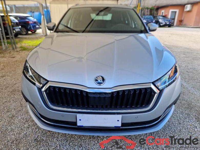 SKODA OCTAVIA WAGON / 2020 / 5P / STATION WAGON 1.5 TSI G-TEC STYLE DSG #6