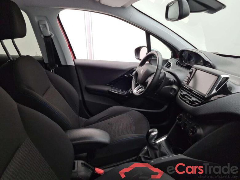PEUGEOT 208 1.2 PureTech Signature #3