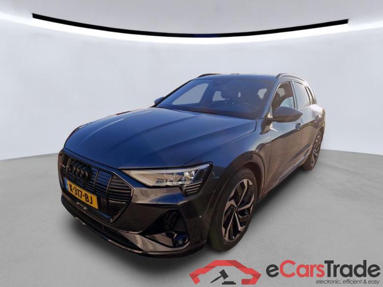 AUDI e-tron 300 kW #1