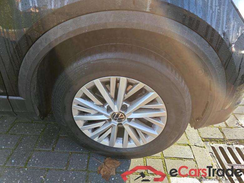 VOLKSWAGEN T-Roc 81 kW #6