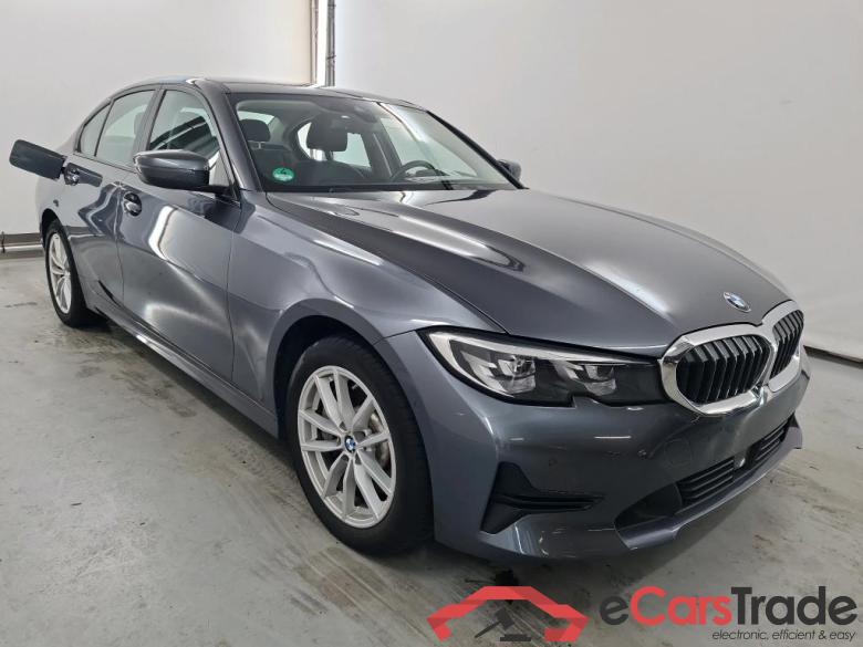 BMW 3 - 2019 330eA PHEV #2