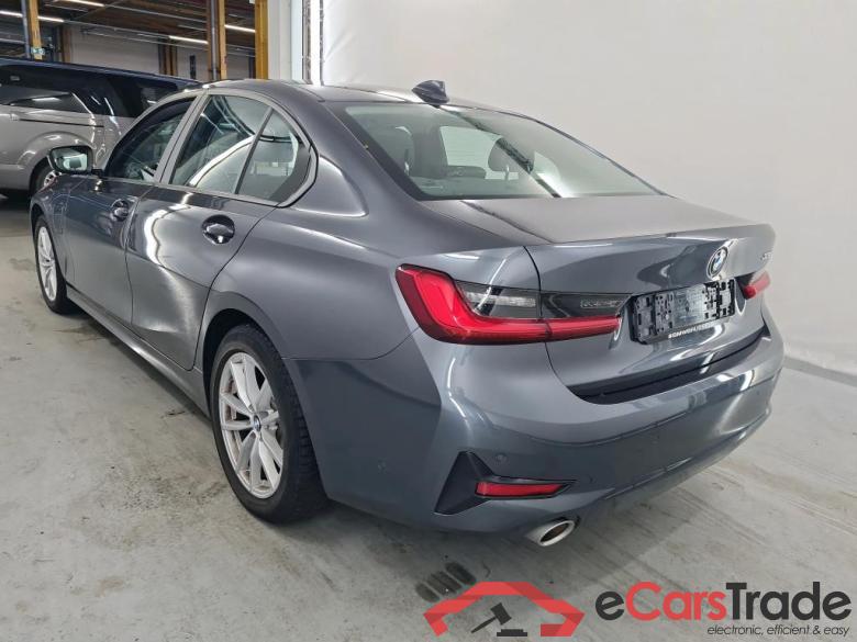BMW 3 - 2019 330eA PHEV #3