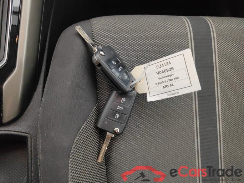 VOLKSWAGEN T-ROC DIESEL 2.0 TDi 150 SCR 4Motion Style DSG (EU6.2) 5d #4