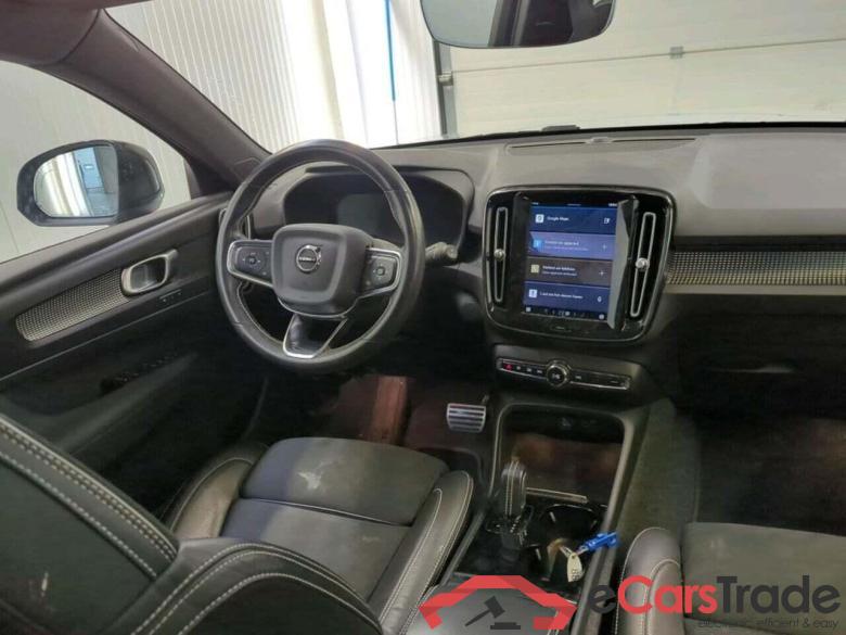 VOLVO XC40 Recharge P8 AWD RDes #3