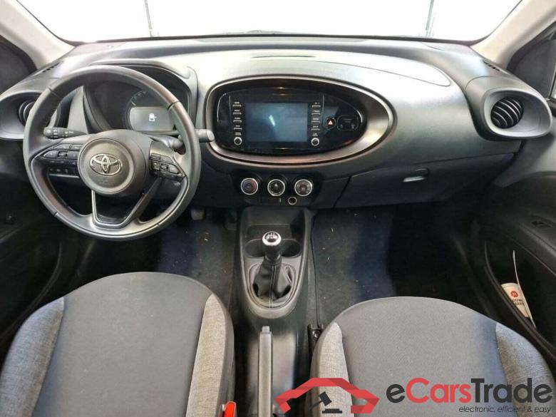 TOYOTA Aygo X 1.0 VVT-i MT Play #3